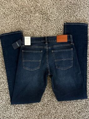 Lucky Brand Mid Rise Straight Leg Jeans Size 4